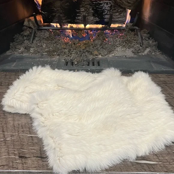 Jocelyn White rabbit fur infinity scarf - worn once - Picture 2 of 6